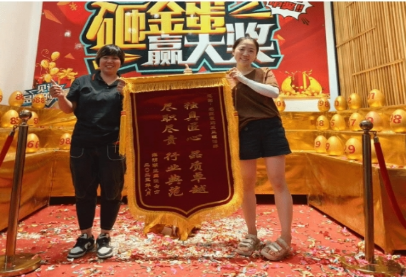 【匠&middot;新闻】&ldquo;匠&rdquo;服务│工程部潘婷喜获业主赠锦旗致谢！